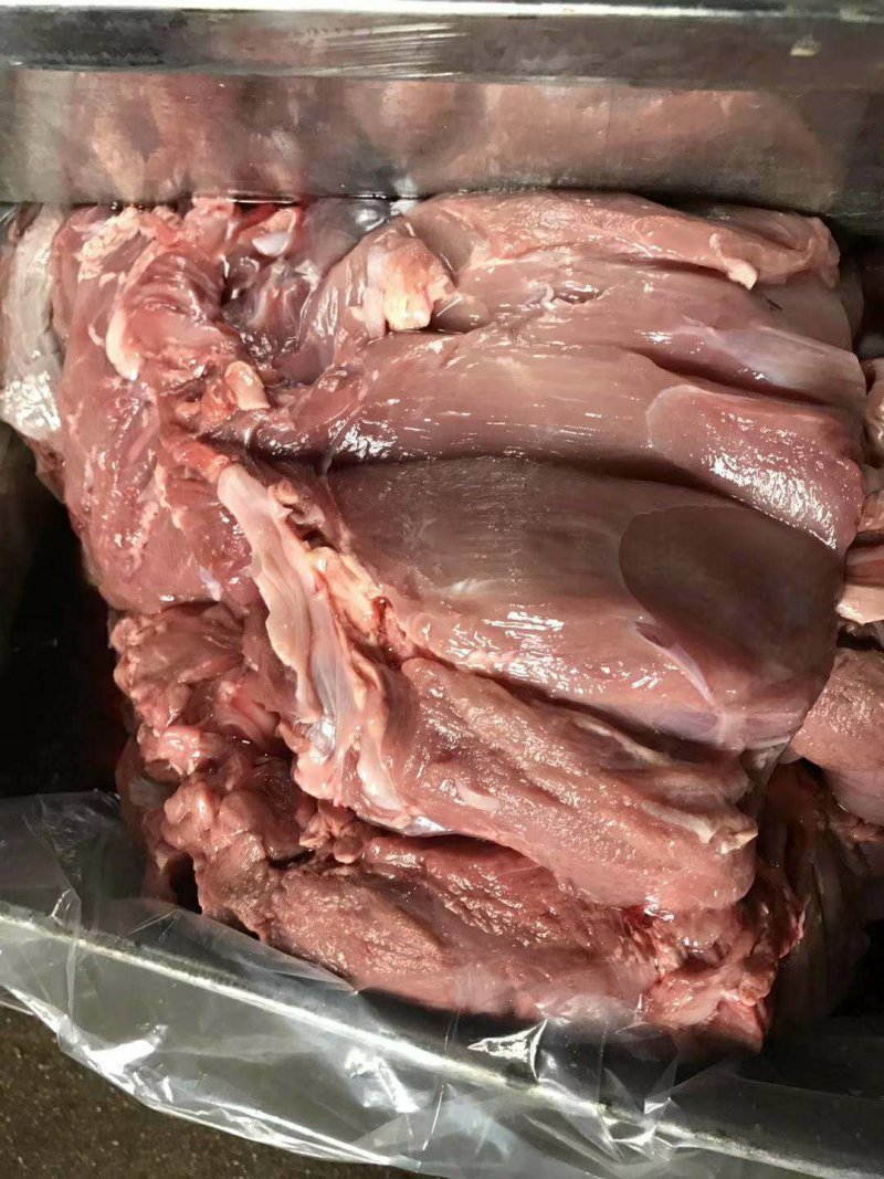 乳牛肉，后腿肉，乳牛肉板可做酱牛肉穿肉，证件齐！量大优