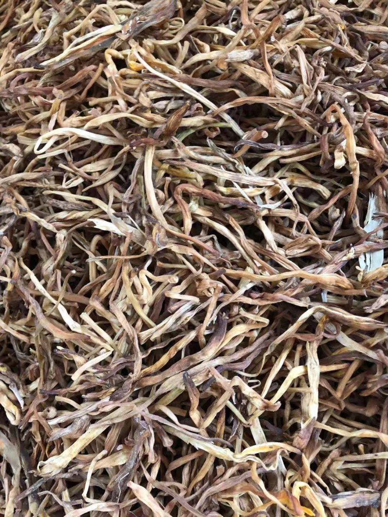 黄花菜常年供应批发及零售各种档次无硫黄花菜