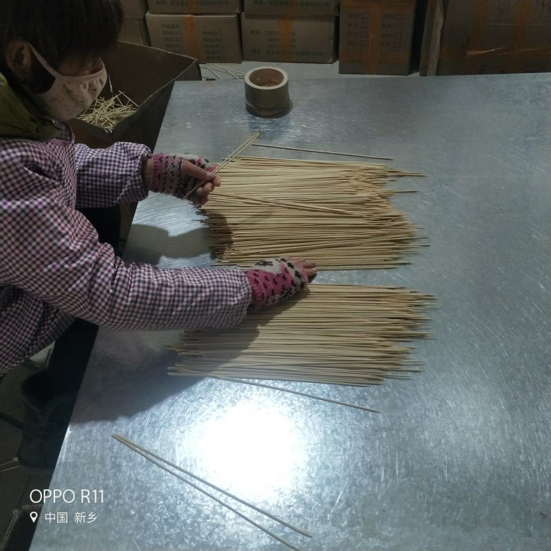 生产厂家，一手货源，各种规格竹签，烧烤签，棉花糖竹签