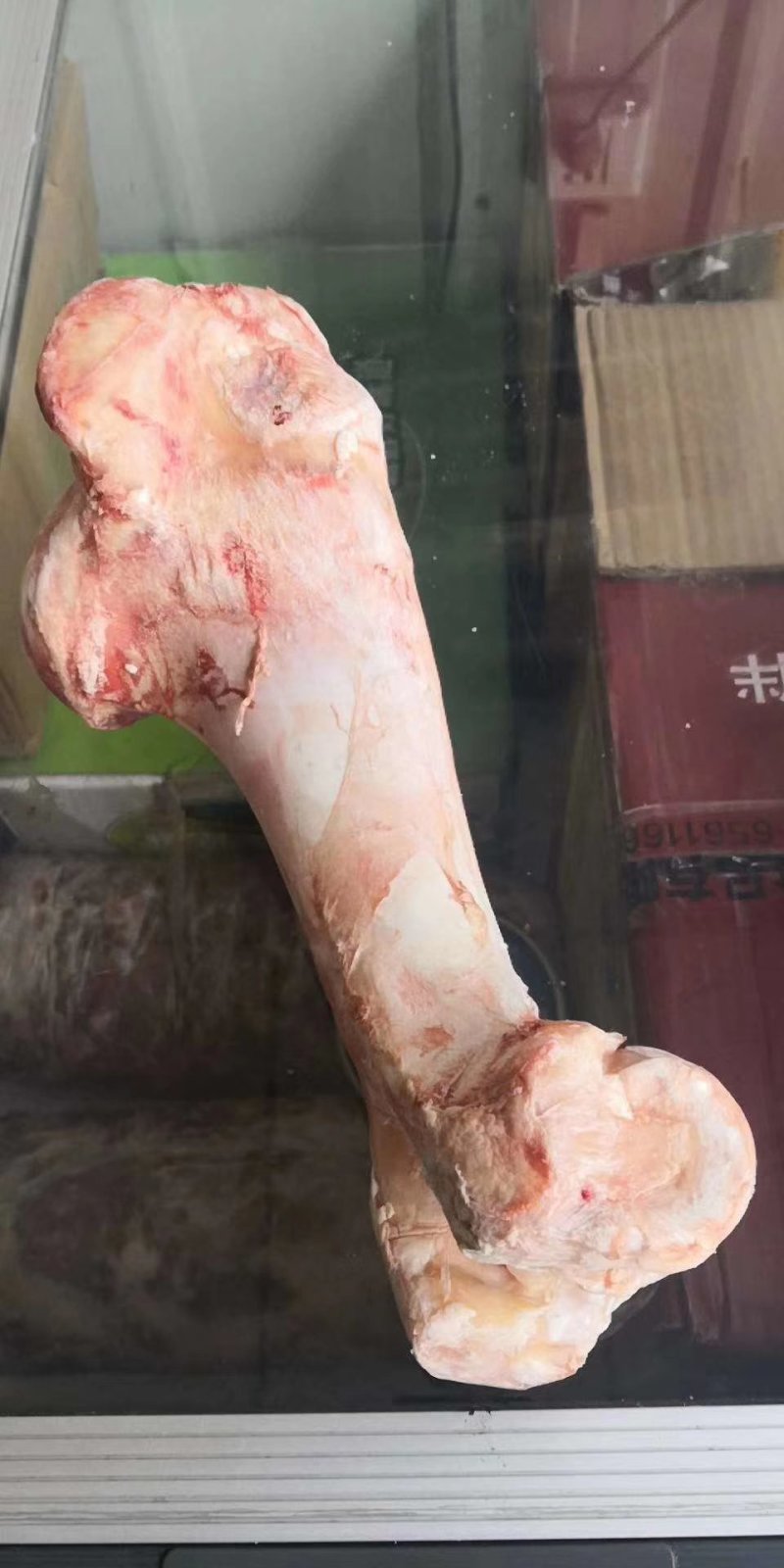 牛骨头，纯圆牛棒骨，骨髓多多，价位不高