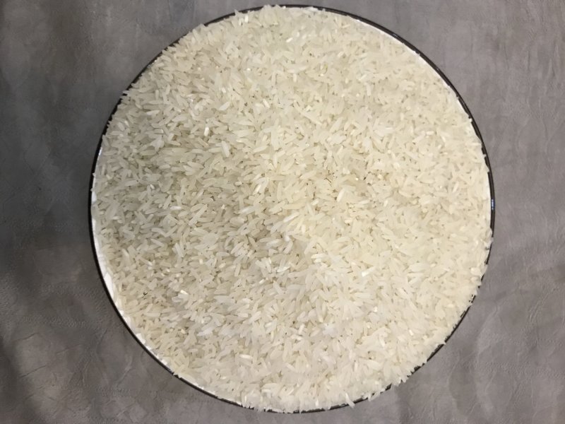 15吨象牙水稻出售