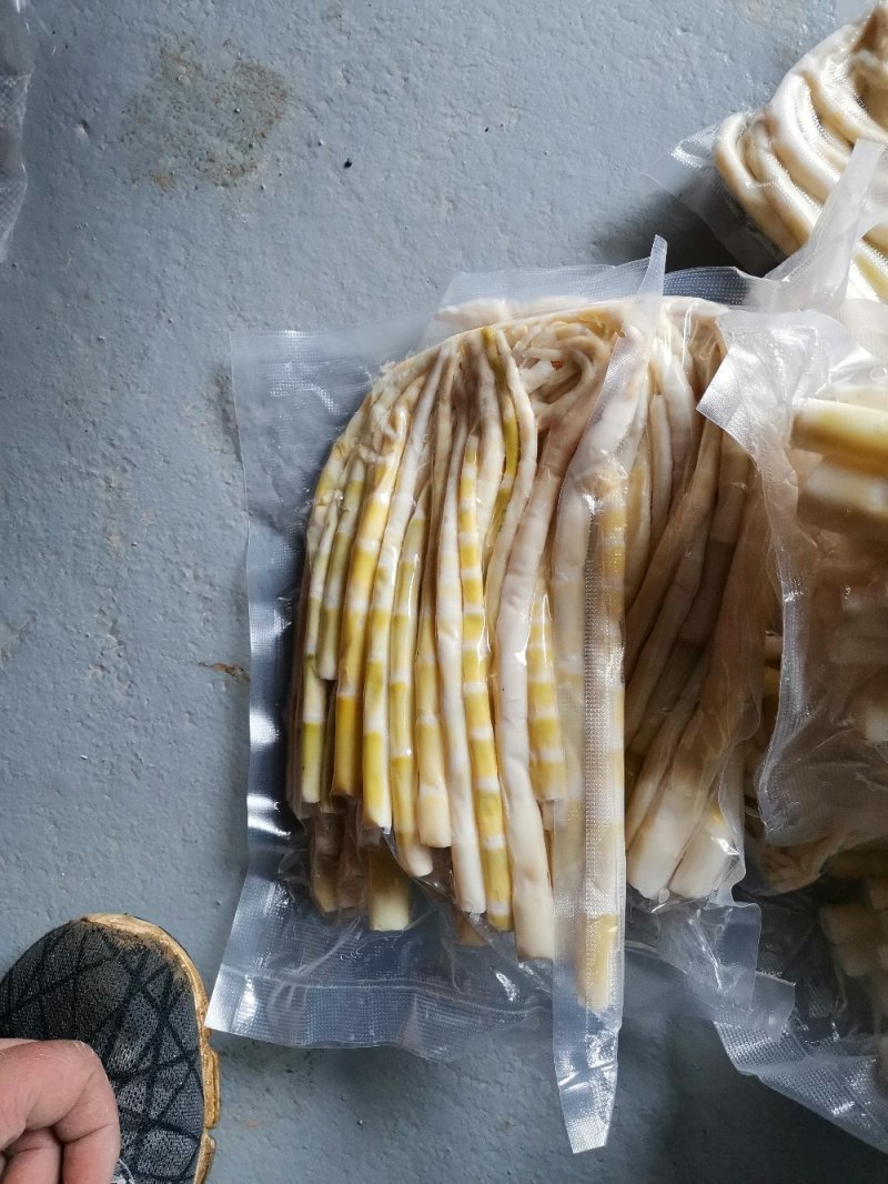 竹笋八月笋慈竹笋竹笋小竹笋保鲜笋笋尖
