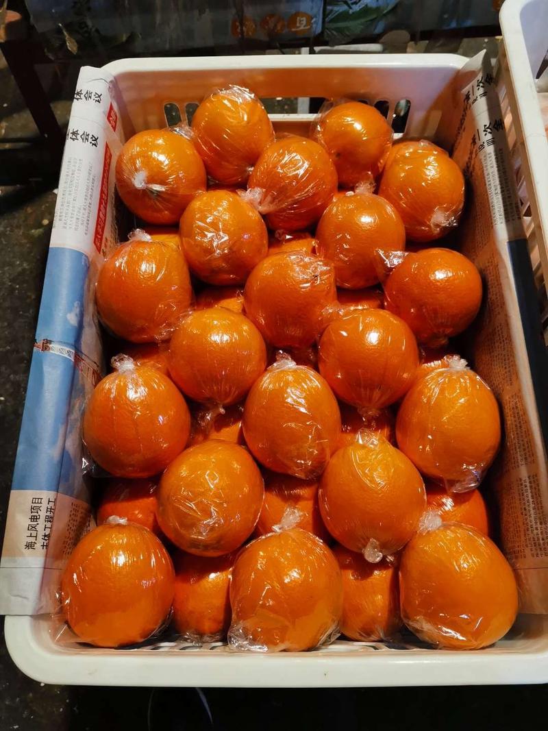 纽荷尔脐橙脐橙60，65皮薄多汁颜色火红价格便宜口感甜