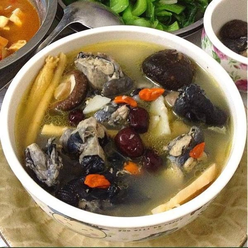 山地土鸡