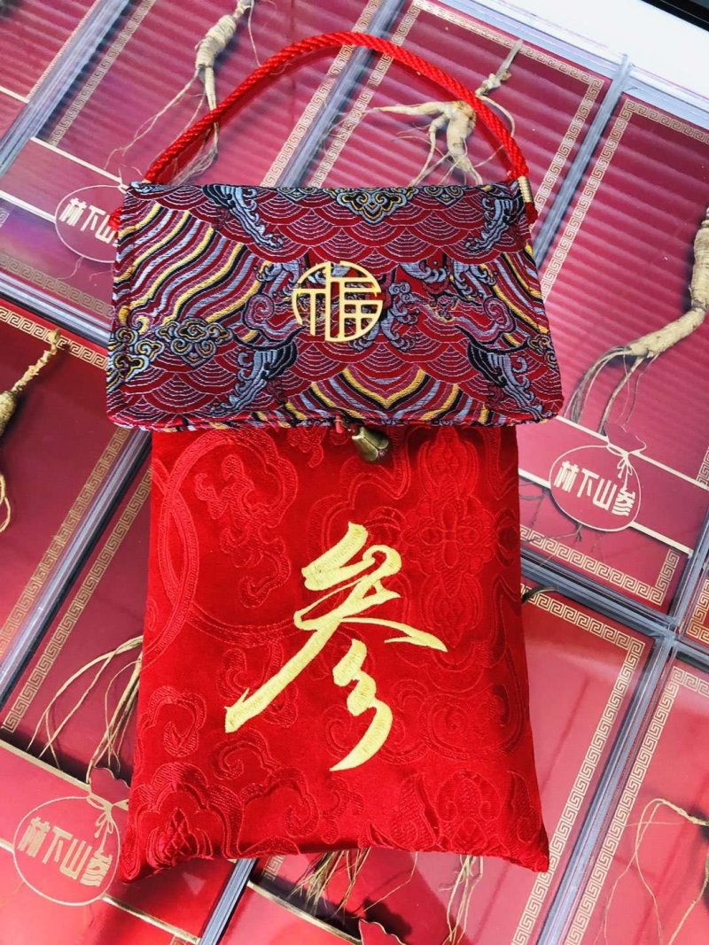 红包人参礼盒可装林下参，园参一盒四支装，