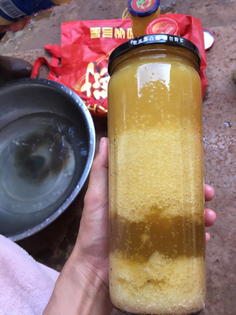 云南纯野生蜂蜜