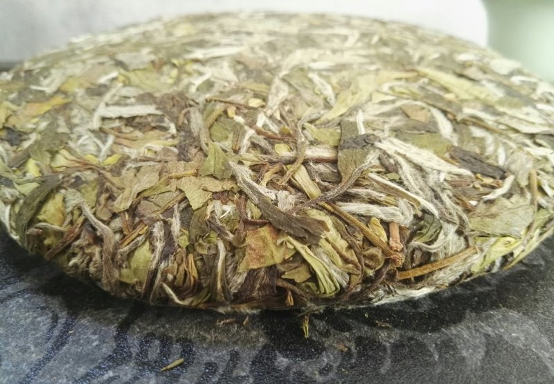 2019年福鼎白茶白牡丹饼一级白牡丹茶叶
