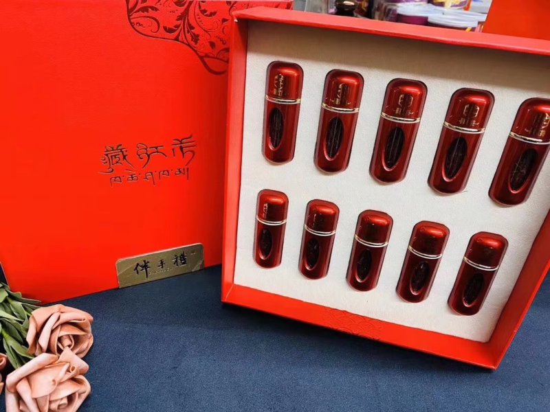 批发藏红花礼盒装10克包邮西红花送礼干非番红花