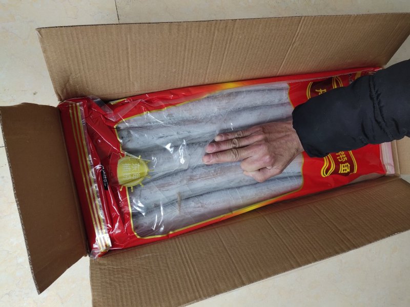 国产，进口带鱼。礼品盒
