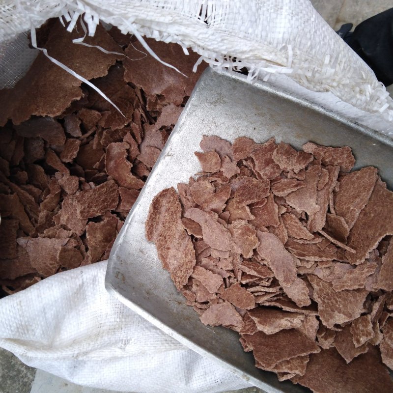 今年去壳花生麸熟炒压榨花生枯花生饼花生麸有香味
