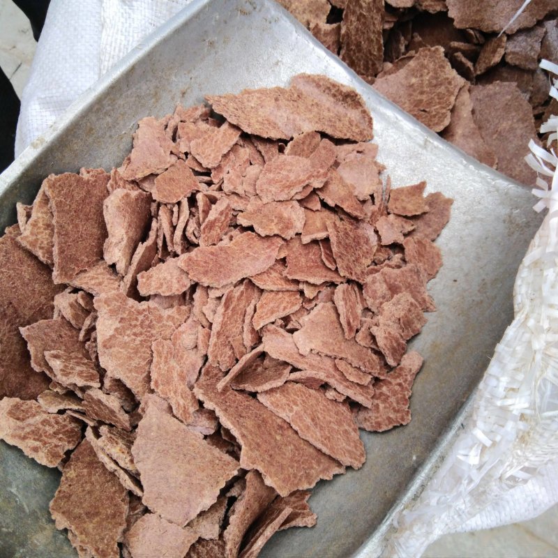 今年去壳花生麸熟炒压榨花生枯花生饼花生麸有香味
