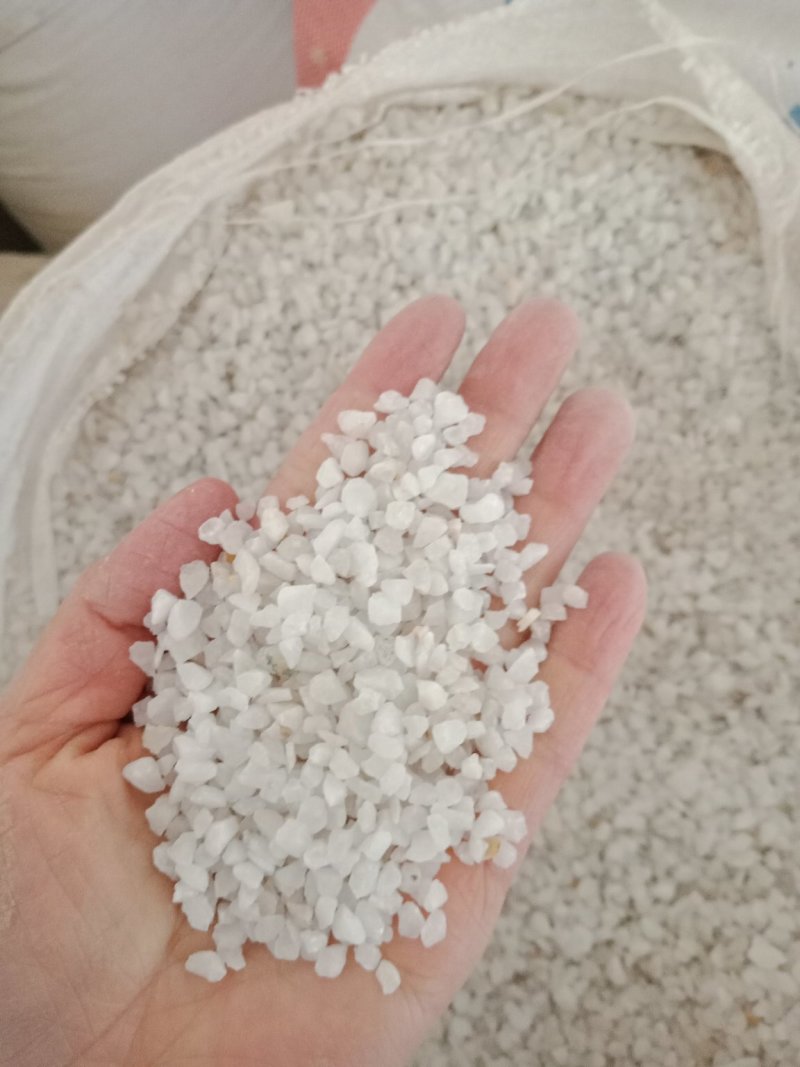 紫石英颜色好可打粉白石英批发零售各种规格中药材