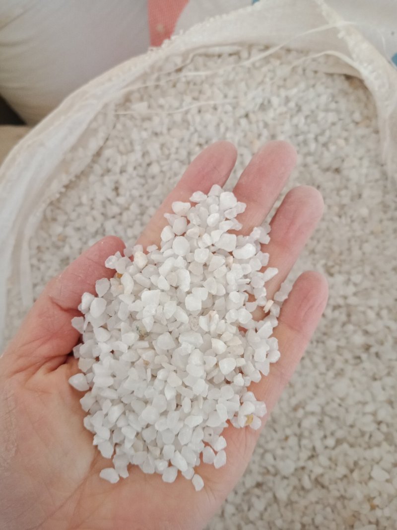紫石英颜色好可打粉白石英批发零售各种规格中药材