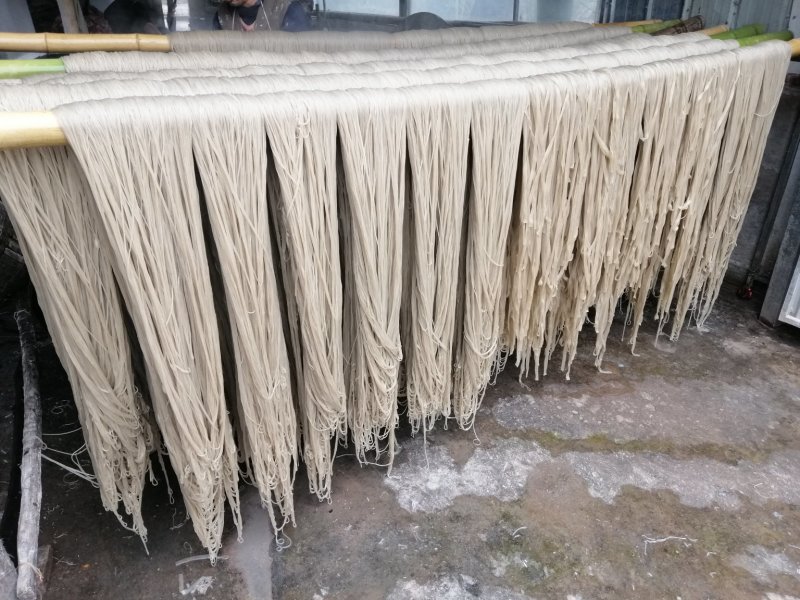 手红薯粉条