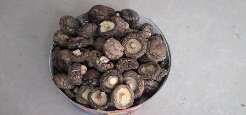 南阳精品干香菇/基地直发1.8优选/可一件代发/量大从优
