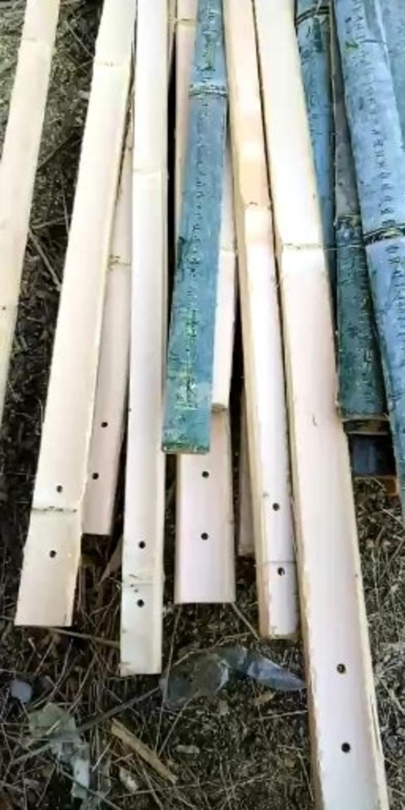 大棚竹片、小拱棚竹片、葡萄架竹片，定做各种尺寸竹片！