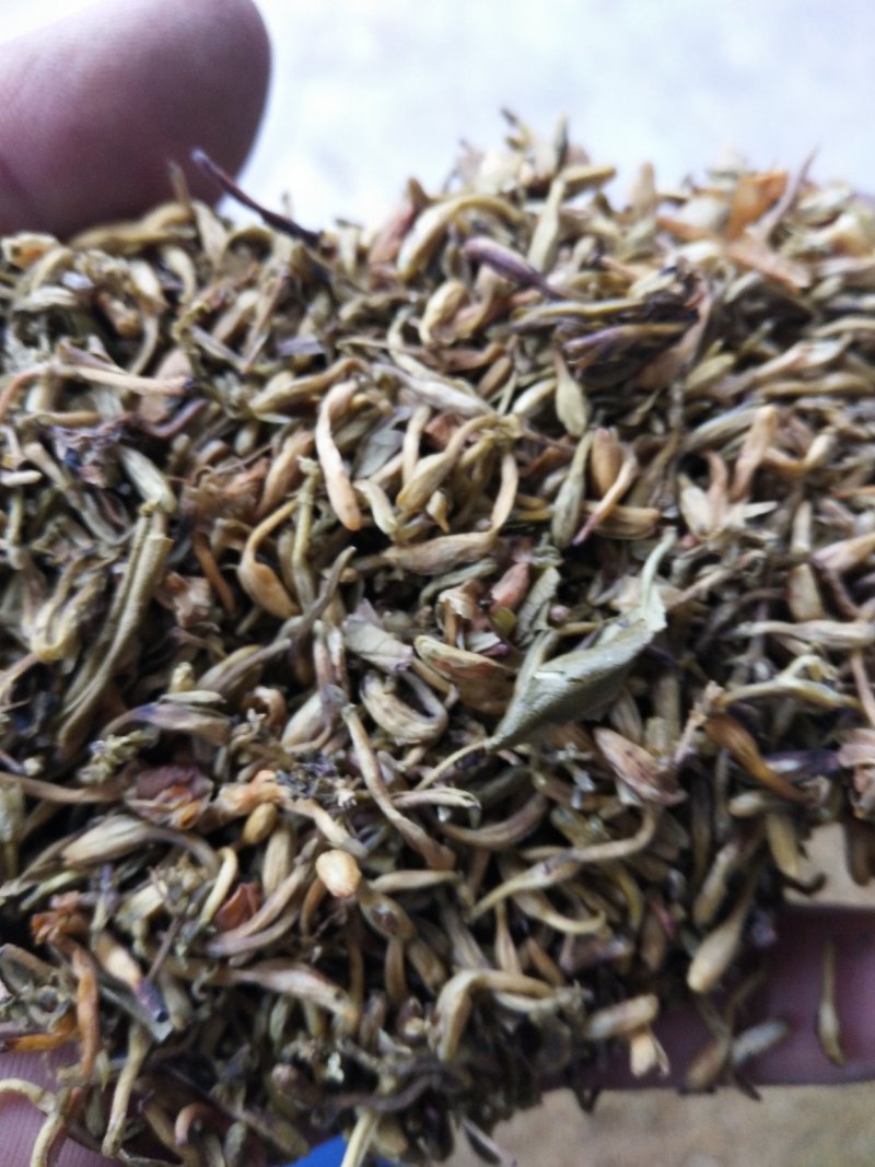 四川金银花，产地一手货源一级干花量大提前预约