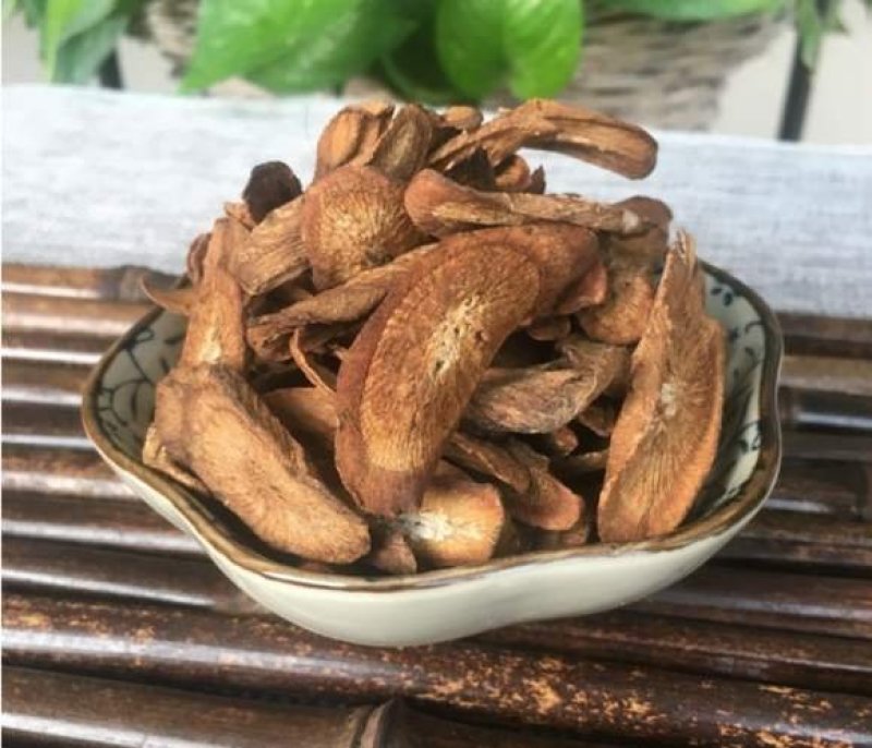 牛蒡根，牛蒡片，常年批发供应各种规格量大从优