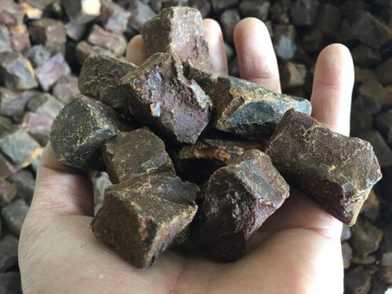 儿茶，常年批发供应进口货，量大从优量大从优