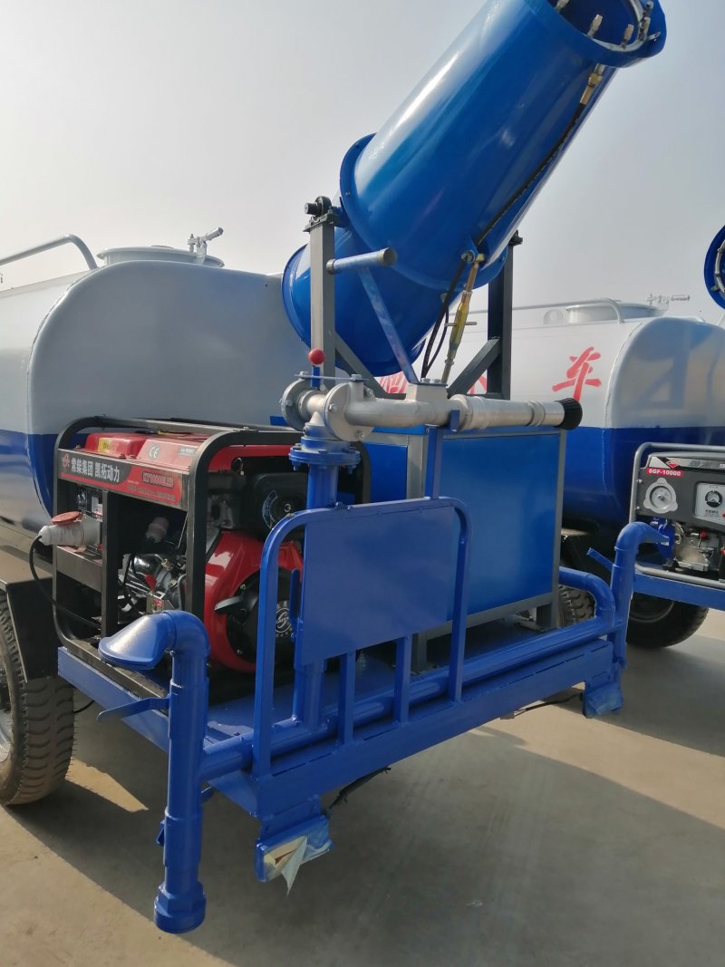 三轮五星半封闭洒水车可加雾炮工业园区车