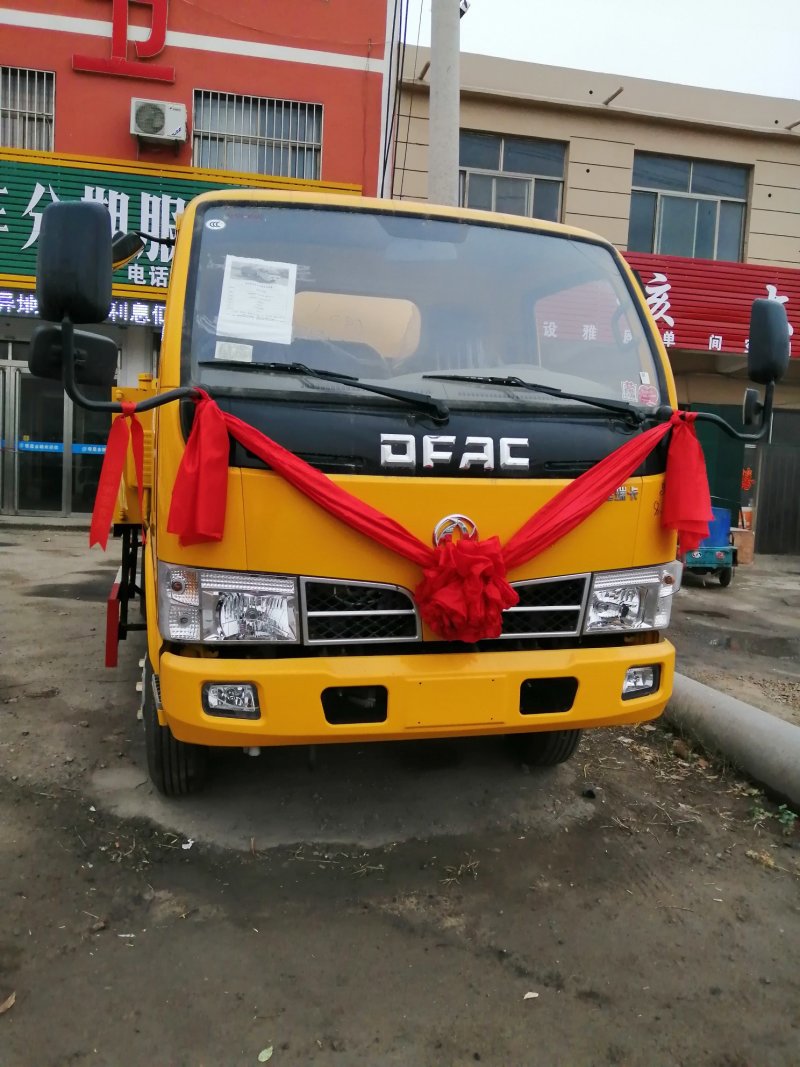 东风5吨吸污车吸粪车大型汽车吸污车