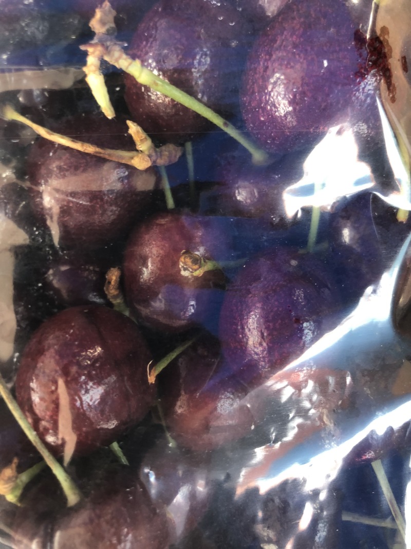 便宜处理一批车厘子
