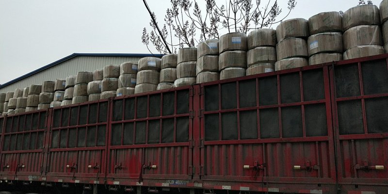 【蔬菜膜下专用】滴灌带，贴片式滴灌带，大棚用单双孔滴灌带