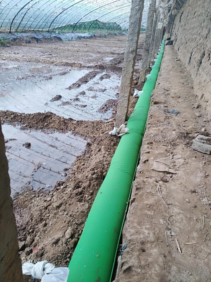 水浇地农田灌溉小麦大棚种植大蒜浇水