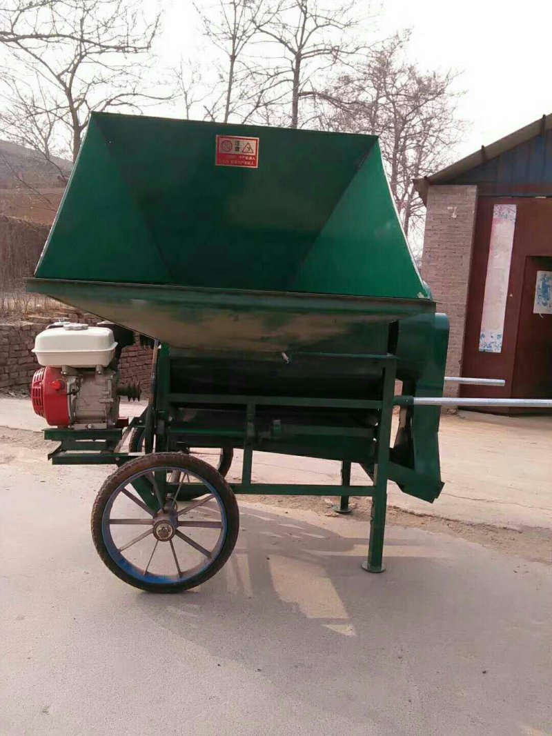 多功能脱粒机麦稻脱粒机脱粒机价格大豆脱粒机