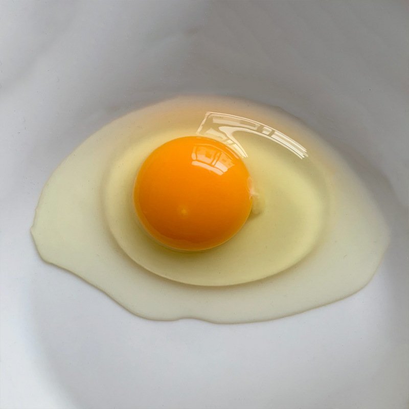 东北农村鲜鸡蛋中大码鸡蛋鸡蛋鸡蛋