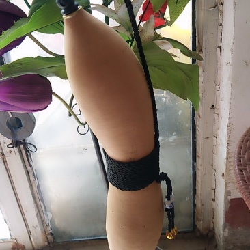 本长酒葫芦，装酒水，把玩，摆放。