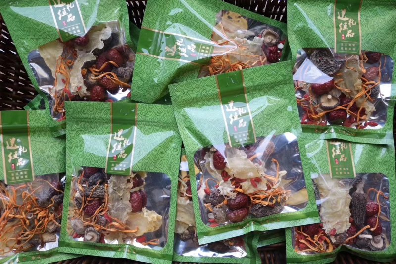 花胶羊肚菌汤包火锅底料一袋净重40g美味营养又健康