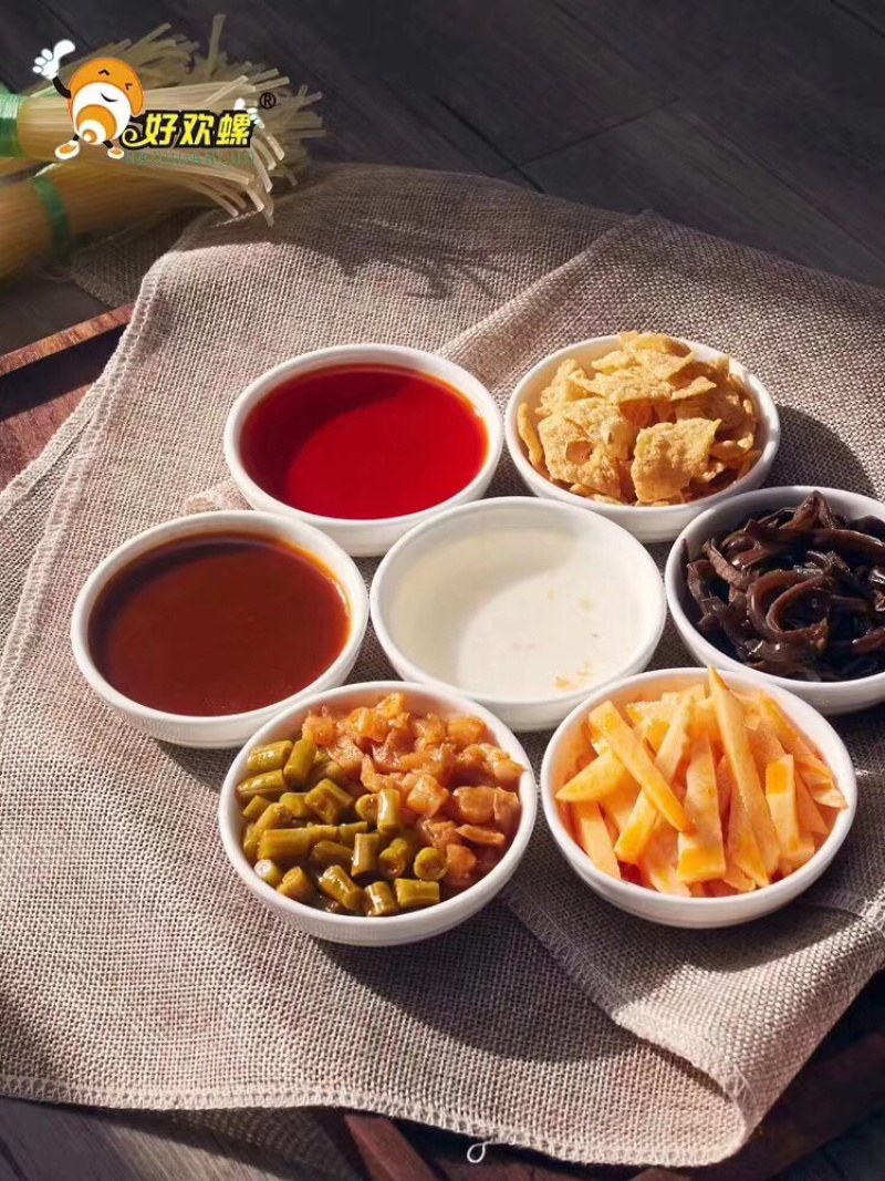 网红零食好欢螺螺狮粉