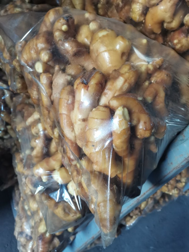 安丘各种精品姜巴，做调料用饭店食堂用都有欢迎各地老板