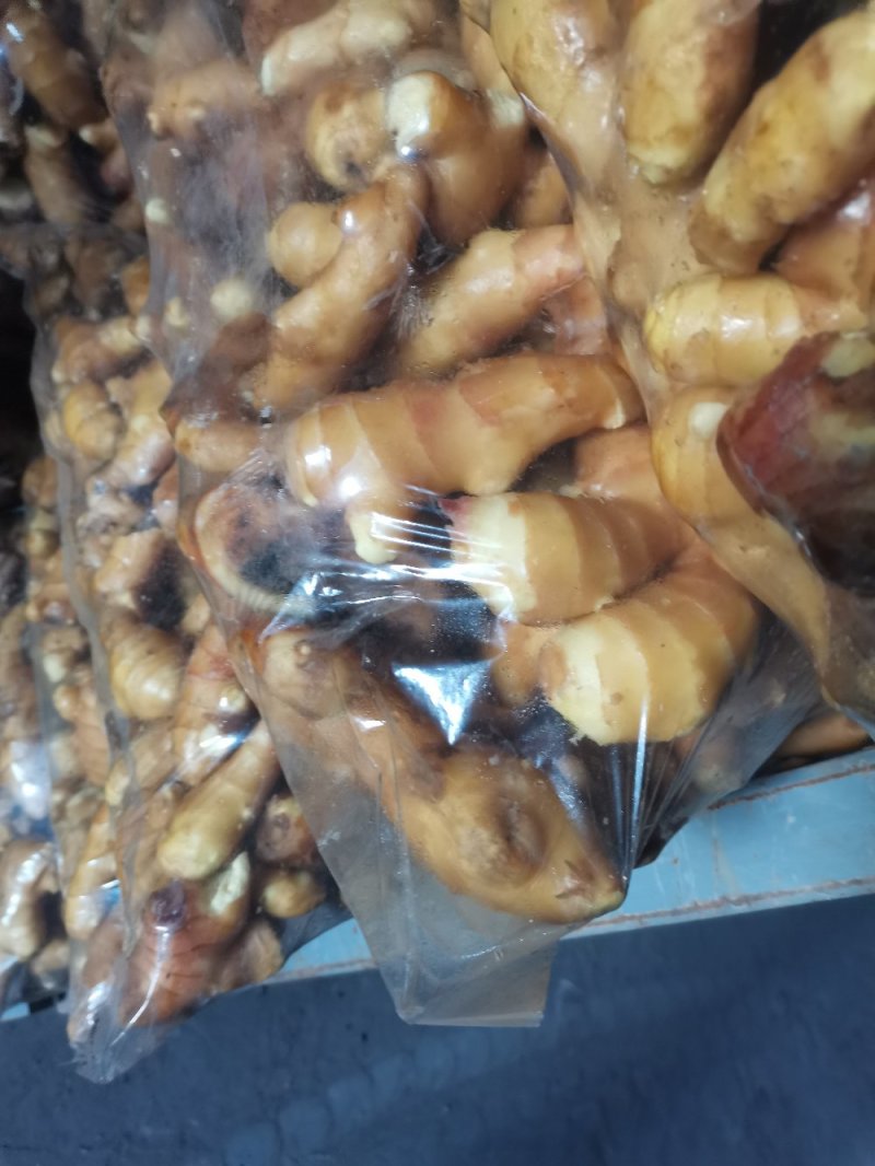 安丘各种精品姜巴，做调料用饭店食堂用都有欢迎各地老板