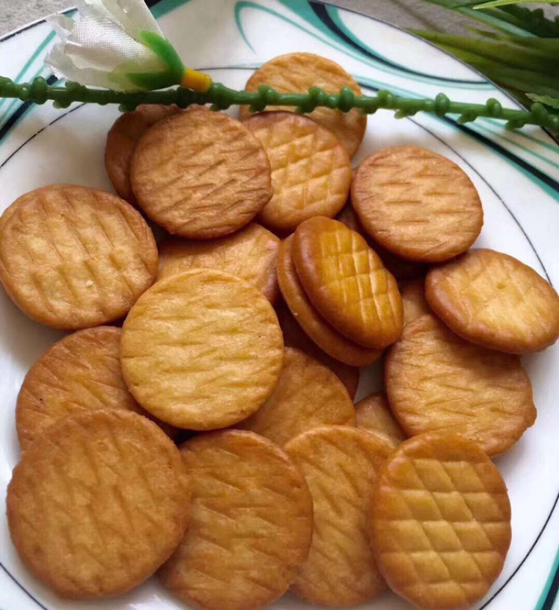 网红零食顺旺蛋黄煎饼饼干