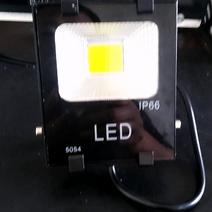 led投光灯，220v高亮户外工程照明，黑金刚系。