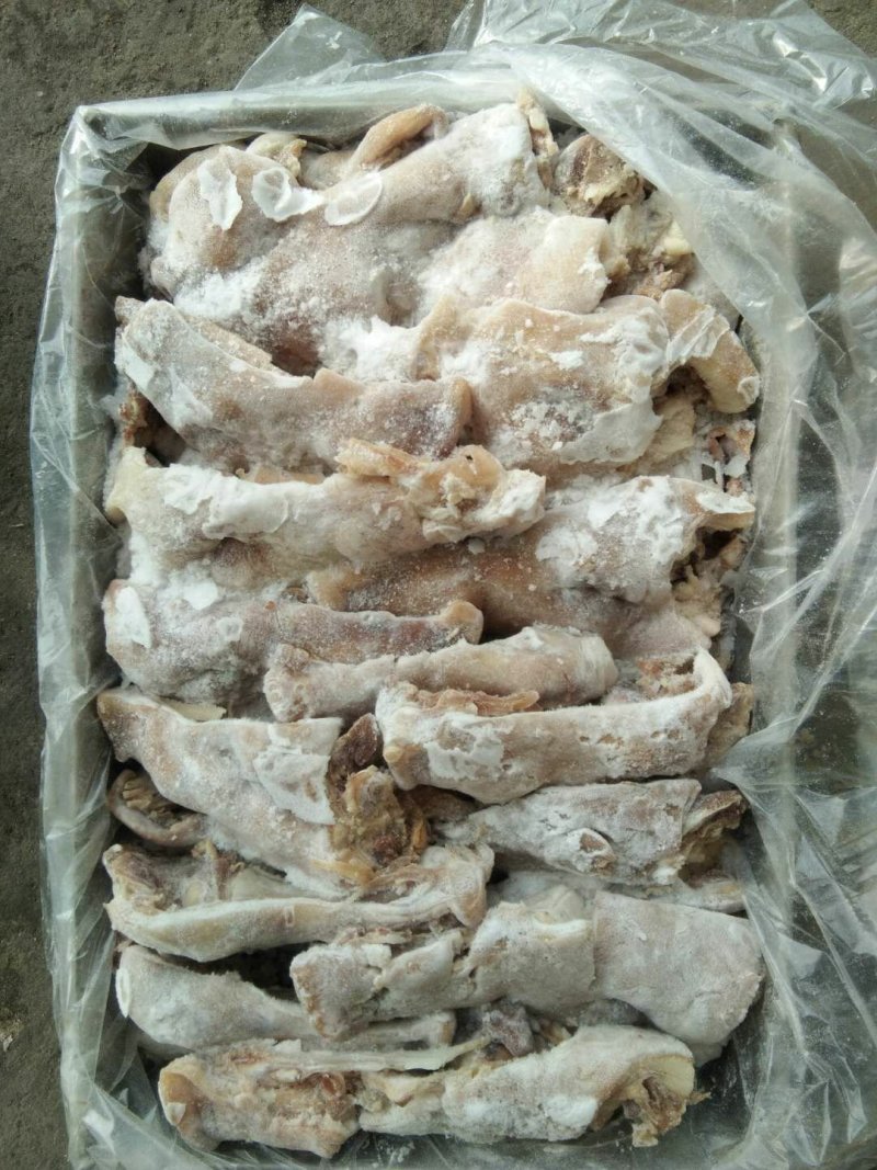 山东省临沂市厂家大量供应五成熟猪头肉