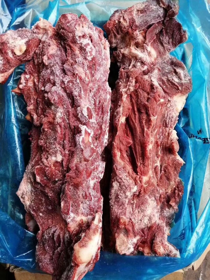 精品-牛脖骨，满肉牛脖骨，全国市场发货，可常年供应