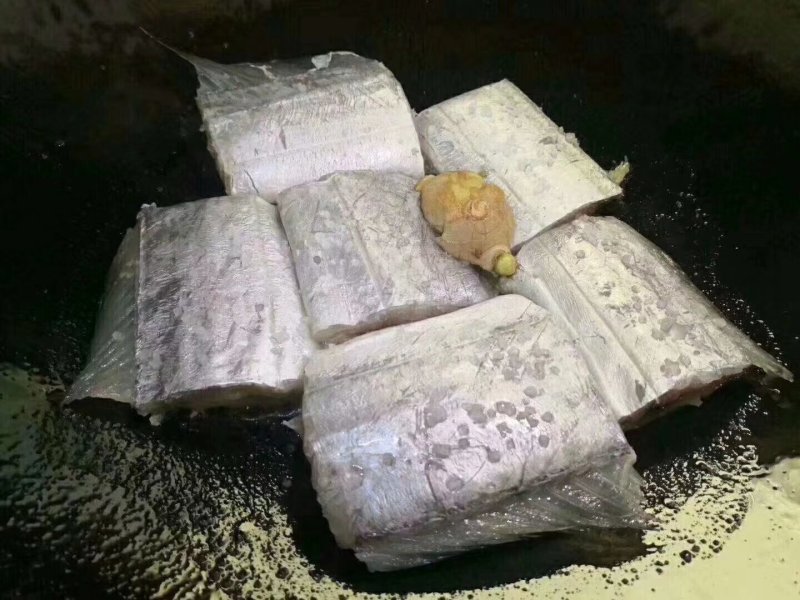 天然深海金带鱼。。。。。。。。。。。。。。