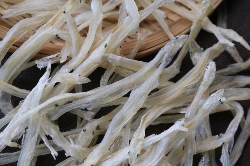 直销精选中大号银鱼干纯淡干新鲜味道浓肉质肥嫩紧实