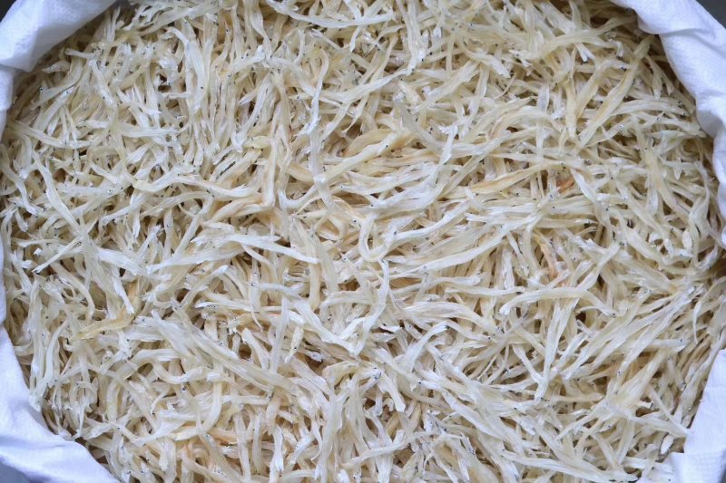 直销精选中大号银鱼干纯淡干新鲜味道浓肉质肥嫩紧实