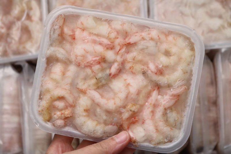 工厂直销新鲜冷冻樱花虾仁肉新鲜不泡水去壳去沙线肉质肥美