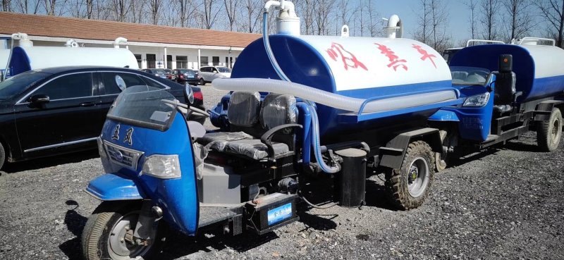洒水车洒水雾炮车新能源环卫车吸粪车