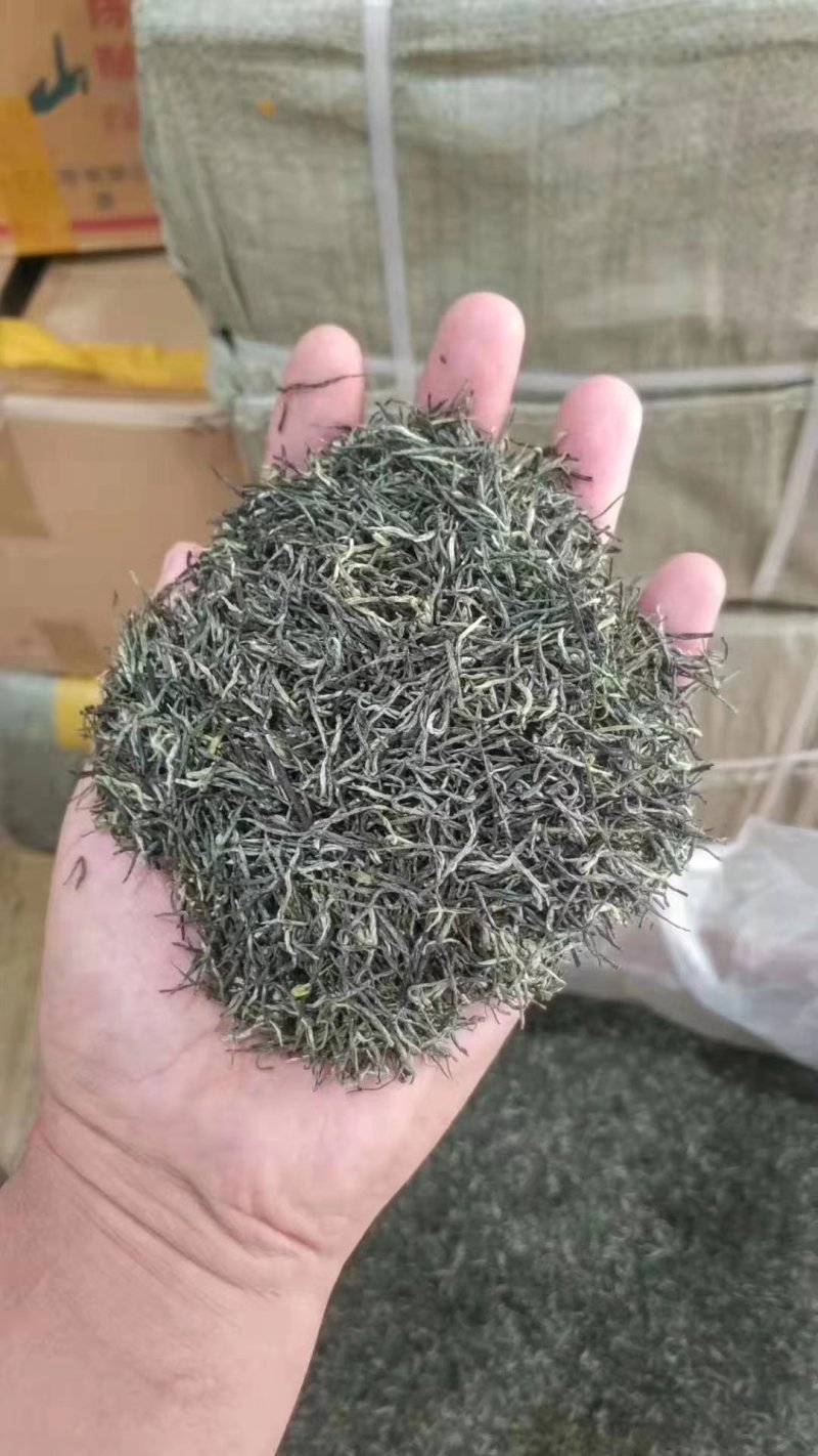 包邮信阳毛尖小芽，口感清香，提神养精，量大从优，全国发货