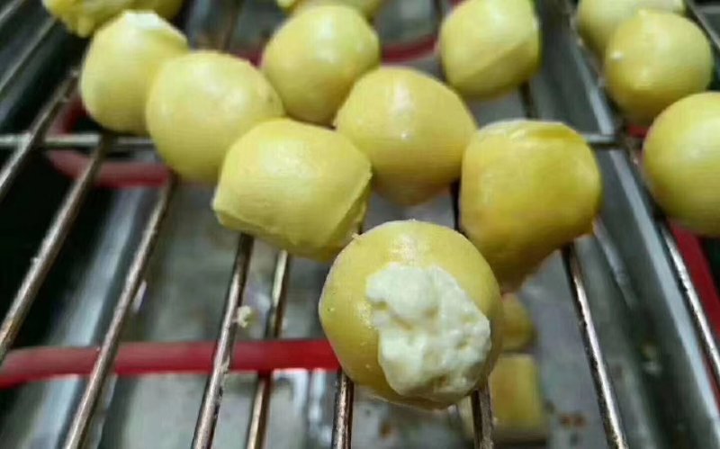 小爆浆，不一样的口味，欢迎各位购买品尝，量大从优小豆腐
