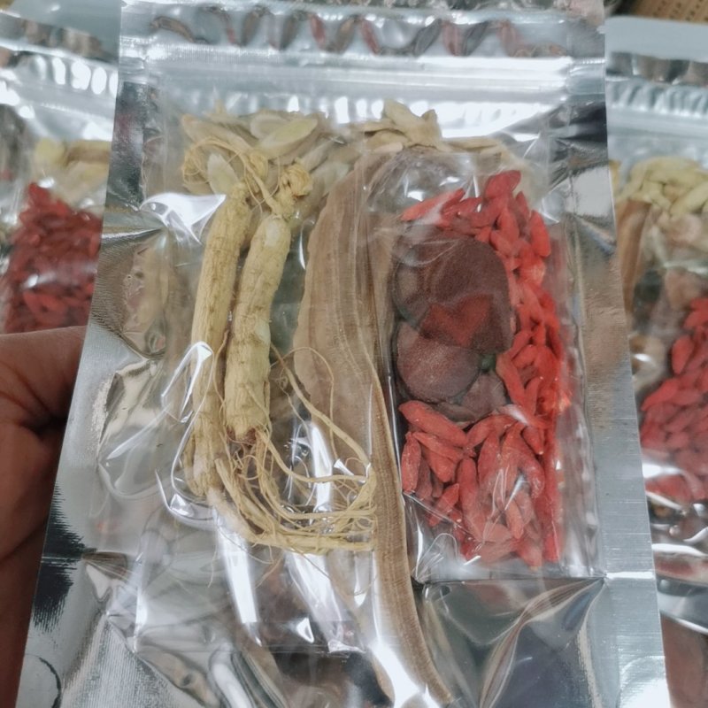 煲汤材料小包装秋冬炖鸡汤料材料包滋补品