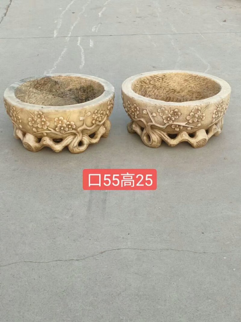 六十年代汉白玉梅花盆一对