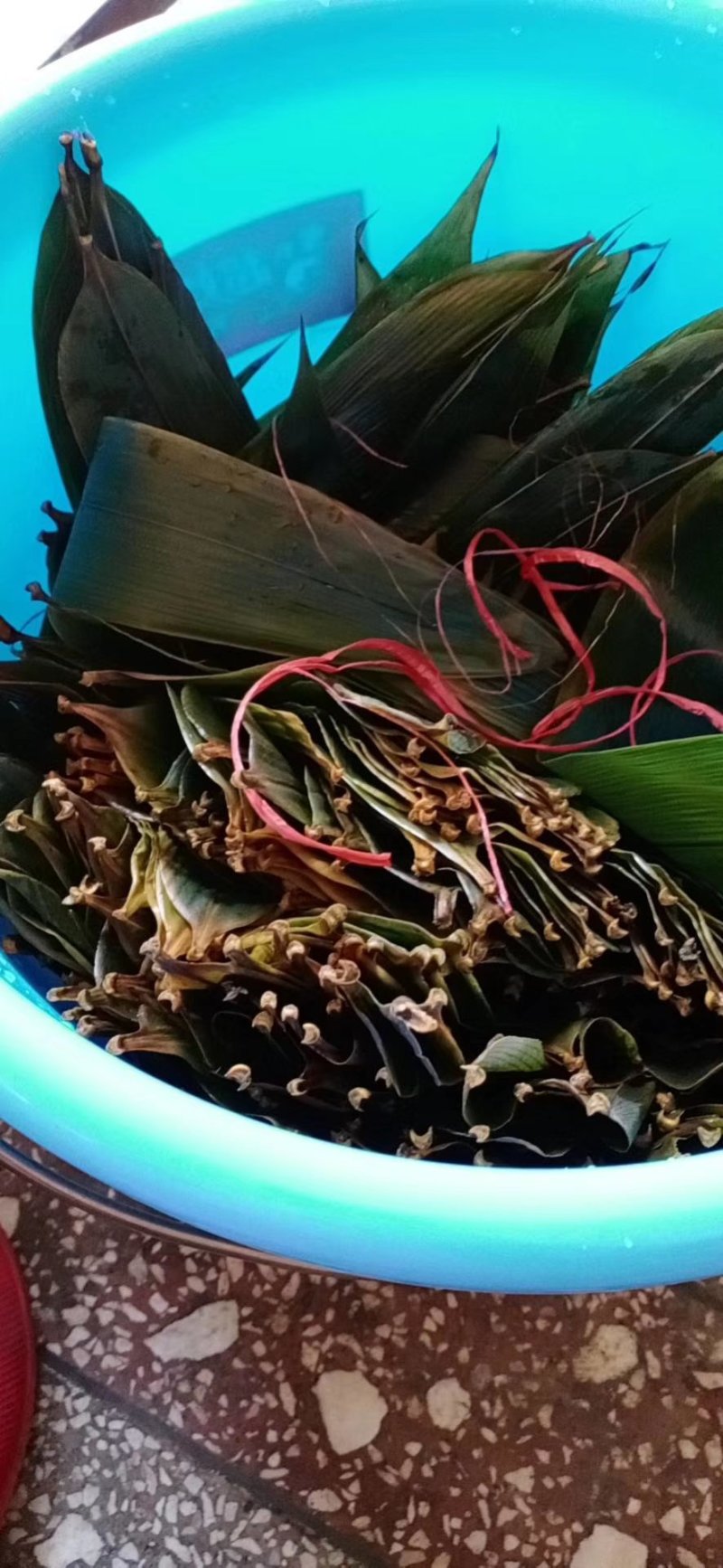板栗粽，软糯味香，自家纯手工制作，无添加剂
