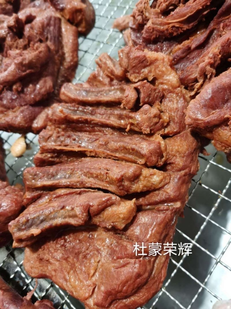 全熟五香马肉，老汤卤制，纯干货，大肉块